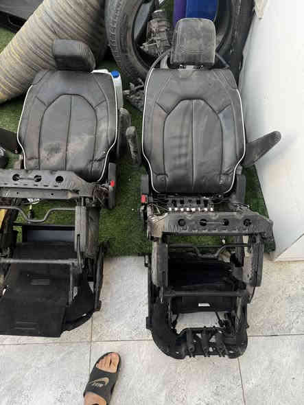 كشنات  الوسطيات مال باسفيكا ٢٠٢٣  فوول مواصفات ابو الماطور وبي هيتر تدفئه نقصهن بس المقعد السعر 200$ استفسار ع الواتساب ***********
