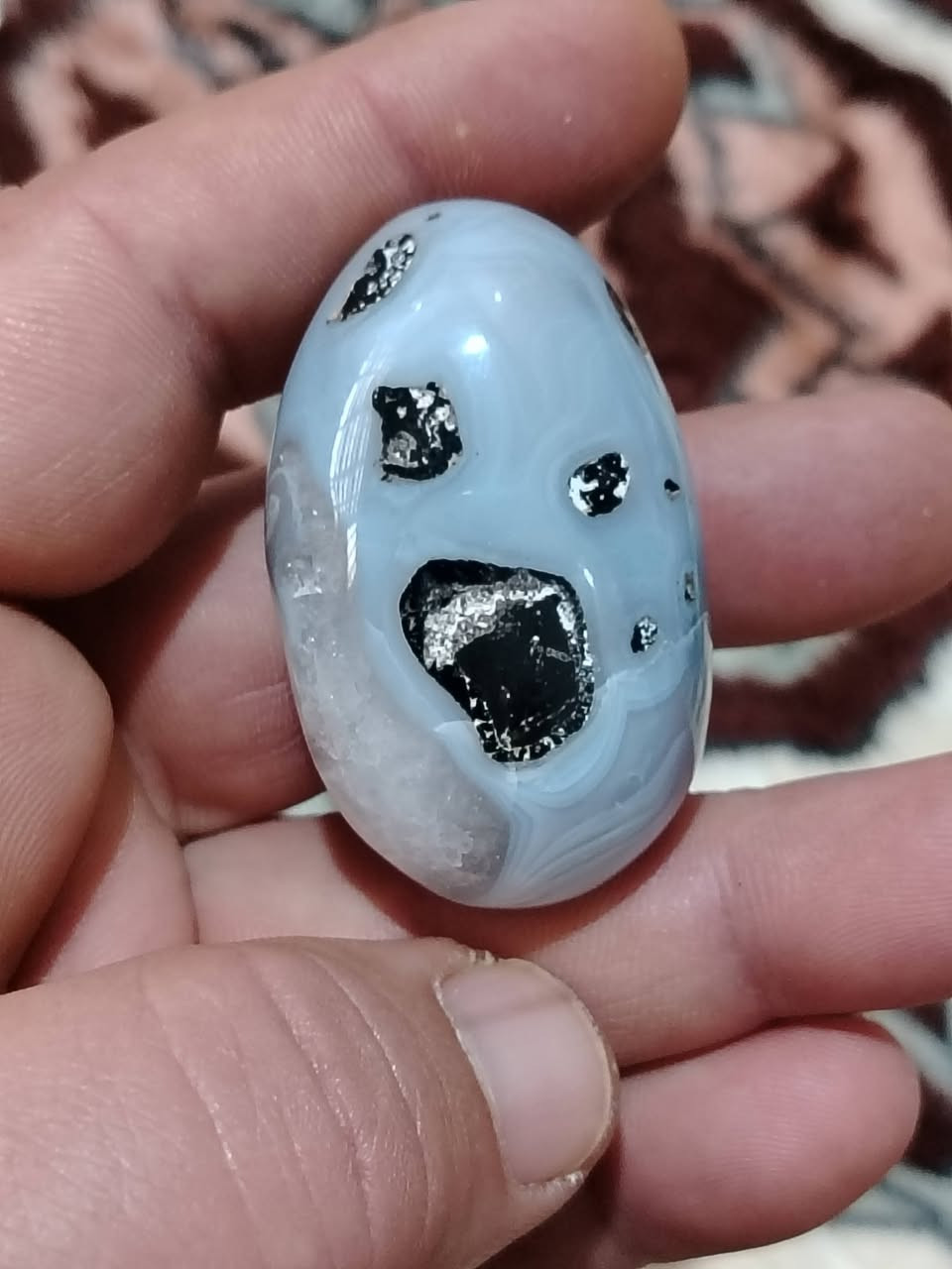 يمانية كبيرة مصورة 
حجم بيضة 
خام يشف من الداخل 
25 الف


**إذا كنت صاحب هذا الإعلان وتريد حذفه لأي سبب، رجاءا أرسل رسالة إلى الدعم الفني**