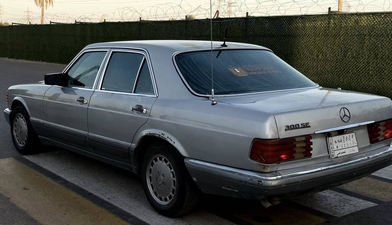 SE300 1987
.مارسيدس جامبو SE300 للبيع 
.موديل 1987 رقم بغداد انكليزي تحويل مباشر  
قواعد دبلات سليمه 
كير وميكنه بلاد عنكبوت 
مصبوغه حزام مكفوله من كلبه او كصه او اي عيب شرعي 
السياره جاهزه كهربائيات حداديه خير من الله 
  وترهم مراوس حسب القناعة 
للاستفسار خاص او على الرقم ***********
