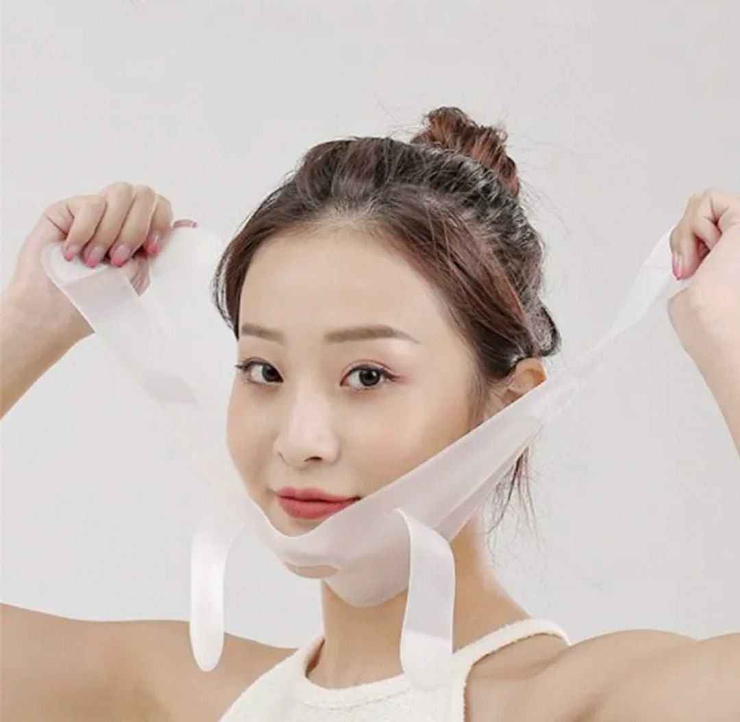 🌸مشد الذقن المزدوج 
(VFox) Lifting and firming
Thin double chin De-decree
Improve sagging Silicone V face mask Thin face Say goodbye to double chin
مشد حرق دهون الذقن المزدوج ( اللغلوغ) وشد الوجه الطبي 
🌸 يستخدم ٣ ساعات في اليوم لمده شهر
🌸 كما يلبس تحت الحجاب ويرسم الحنك
🌸 المشد الحراري  للذقن المزدوج ( اللغلوغ) وشد الوجه 
🌸 تم تصميم هذا المشد خصيصًا للحصول على وجه خالي من الذقن المزدوج  
يتكون من  الألياف الحراريه فائقة المرونة ، التحفيز الحراري العميق للدهون 🔥،
يحرق الدهون🔥 بسرعة ويعزز الدورة الدموية في بشرة الوجه.
ولن يختفي التأثير بالغسيل

🌸#مشد الرقبة مشد اللغلوغ مشد الذقن المزدوج مشد الوجه الطبي - مشد الوجه والذقن اللغلوغ بتصميم قابل للتهوية, مشد ضاغط للرقبة والذقن - تنحيف الوجه وشد الفك ورفع الذقن مضاد للتجاعيد على شكل حرف V لكامل الوجه والذقن والخد لرفع وتنحيف الوجه (S) ضاغطة للرقبة والذقن - تنحيف الوجه وشد الفك ورفع الذقن قناع مضاد للتجاعيد مشد الوجه التخلص من تجاعيد الذقن والخد قناع تنحيف الوجه ، حزام للوجه على شكل حرف V لشد الوجه على شكل حرف V تصحيح الوجه شد منقطة الذقن وازالة الترهلات مشد الوجه للتنحيف ورفع الذقن التخلص من الدقن 

✅شد منقطة الذقن وازالة الترهلات مشد الوجه للتنحيف ورفع الذقن ورفع الوجه على شكل V للسيدات مثالية لتخسيس الوجه المشد السحري

✅مواد خفيفة احترافية ، ناعمة ، قابلة للتنفس ومرونة جيدة.

✅العلاج الطبيعي ، ليس له آثار جانبية ، آمن للاستخدام.

✅الفيلكرو مع التصاق قوي ، قابل للتعديل بنفسك.

✅حزام الذقن المزدوجة, ولكل الرقبة المتدلية هي مشكلة تؤرق الكثير من السيدات خاصة مع التقدم في العمر, ويأتي مشد الذقن ليكون طوق النجاة للكثير منهن للتخلص من الذقن المزدوجة دون تكبد الكثير من الجهد, والمال على جلسات الليزر, والعمليات تغنيكي عنها
#الاصلي 💯✔️
🚘 يوجد خدمة توصيل لجميع محافظات العراق ٤ الاف 🚘 الرفاعي, ذي قار


**إذا كنت صاحب هذا الإعلان وتريد حذفه لأي سبب، رجاءا أرسل رسالة إلى الدعم الفني**