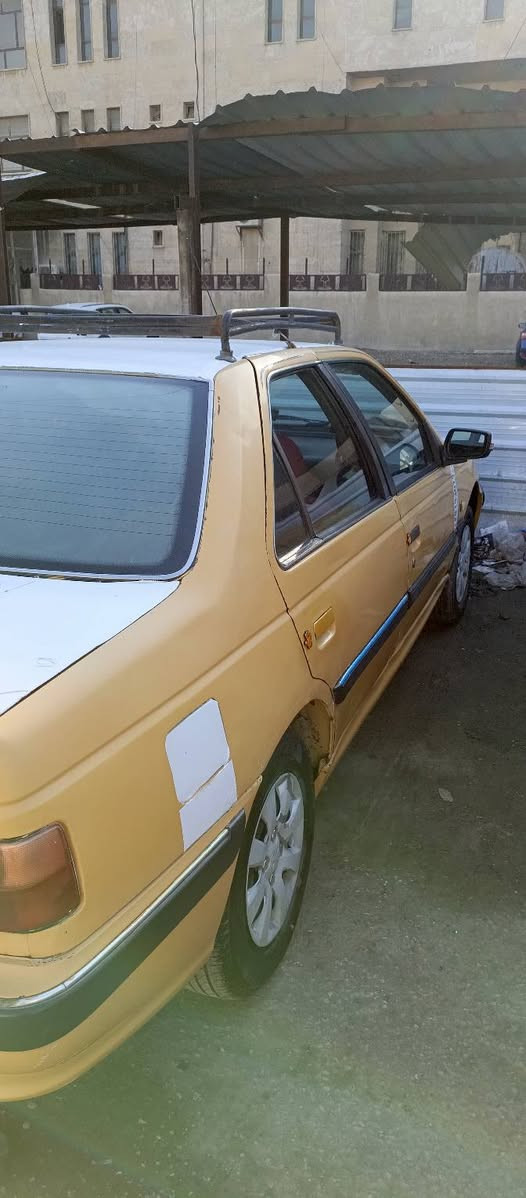 بيجو بارص موديل 2011 محدثة بجم 2015
شرط التحويل

السيارة مصفرة هيئة وغرامات 

تخم تاير جديد

مكينة وكير خير من الله 

ترايك من البصرة لزاخو 

السعر 28 وبيها مجال 

للاستفسار 

***********
