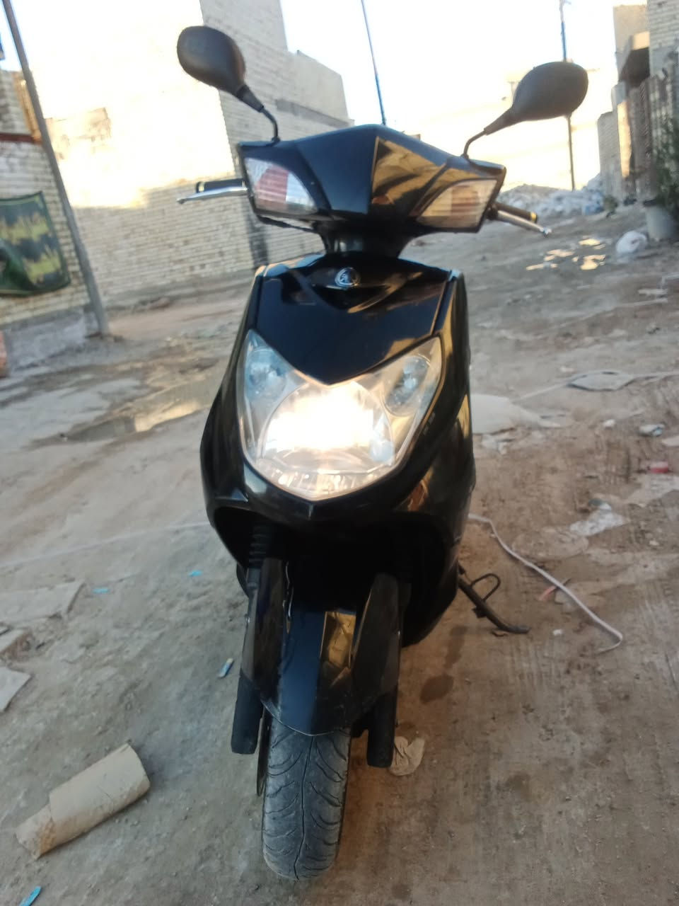 السلام عليكم شباب دراجه سكنس فحل للبيع الدراجه مكفوله مكينه برغي واحد مامفتوح بيها السعر 800 وبيها مجال للشراي رقمي ***********
