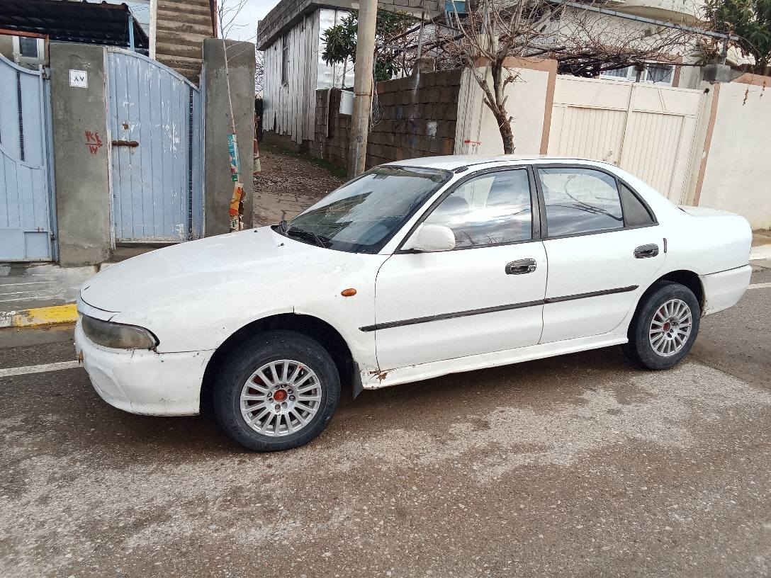 بەناوی خوای گەورە
لانسەر مسەربۆشی مۆدیل 1996  گێڕومەکینەی لانسەری 2006 لەسەرە مەکینەوگێڕی پاکە کارەباییو گەرمی مەزبوتە سەنەویەکی لەگەڵە بەهەدیە نرخی 15 گەڵا  گۆڕینەوەیش ئەکەم *********** حلبجة, السليمانية
