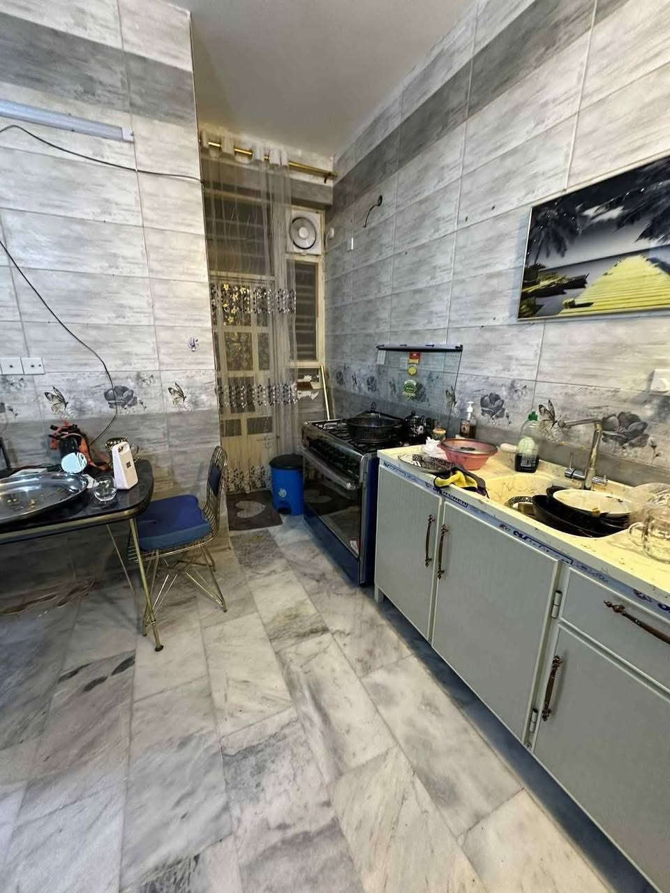 ✔️ لـلـبـيــع فـي الـسـيـديـة ( الاعتماد الهندسي للعقار حصراً )
مشتمل حديث سكني   مربع الـ400 

الـمـسـاحـة   57   مـتـر   الواجهة 5 م  نزال 11.5  م  شارع 15 م

متكون من 3 طوابق ( غرفتين نوم وصالة ومطبخ وخدمات 2  وبيتونة )

‏‎💰 التعامل والتفاوض مباشر مع صاحب العقار

***********-***********

‏‎الفرع الاول / الـسـيـديــة الضباط مقابل افران الرباط
‏‎ الفرع الثاني /شارع العلوة مقابل مدرسة حلم الغد الاهلية 
‏‎الفرع الثالث / عرصات الهندية مجاور فندق بلوم 

‏‎‏‎زبائننا الكرام بِكُم نَرتقي ونَتشرف بزيارتِكم ونَفتخر بخِدمتِكم ❤
