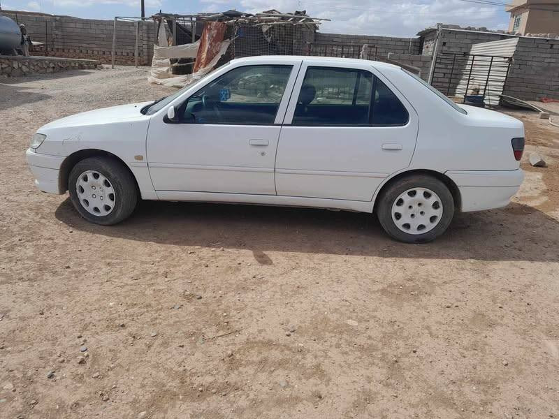 السلام عليكم
للبيع بيجو ٣٠٦ صبغ عام 

محرك كير شرط رقم نينوى باسمي تحويل ثاني يوم 

طخم نص ونص تبريد شرط

ترهم نقد وترهم بمقدمة وبالشهر 

مكاني الموصل ***********
