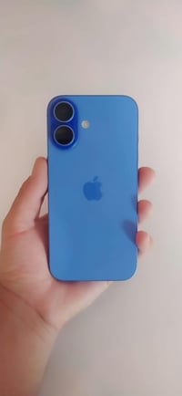 ايفون 16 عادي نضافة 98 بالمية فول الفول بطارية 91 ، ابلادي مو مبدل بي ...