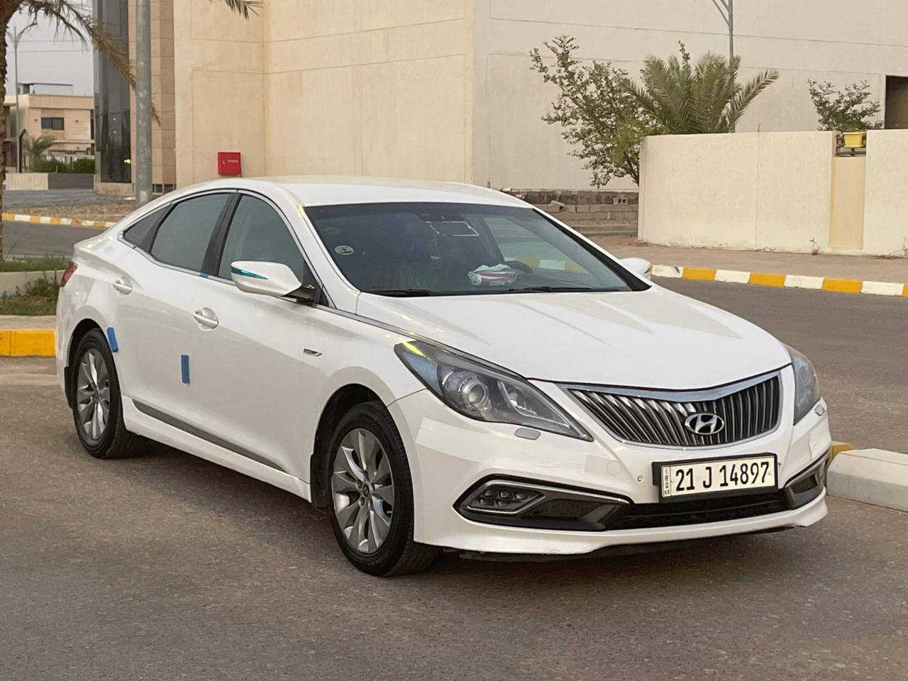 السلام عليكم
ازيرا 2014 سليمانية محرك اربعه ٢٤٠٠ 
كفاله عامه 
سعر ١٣٥ ورقه 
استفسار *********** 
مكان الفلوجه
