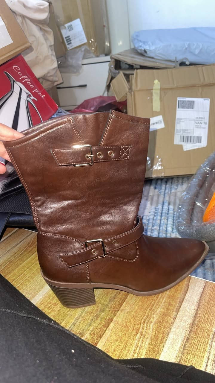 شلعه. ب١٥٠ الف بسس


**إذا كنت صاحب هذا الإعلان وتريد حذفه لأي سبب، رجاءا أرسل رسالة إلى الدعم الفني**