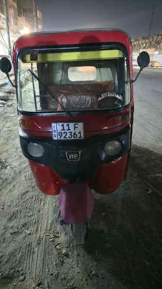 السلام عليكم 
تكتك 2017 شهر 12 مكينة 2020   خير من الله اي نقص مابيه رقم بغداد تحويل ثاني يوم  السعر  4300 مكاني بغداد الشعب اتواجد على الخط فقط  ***********
