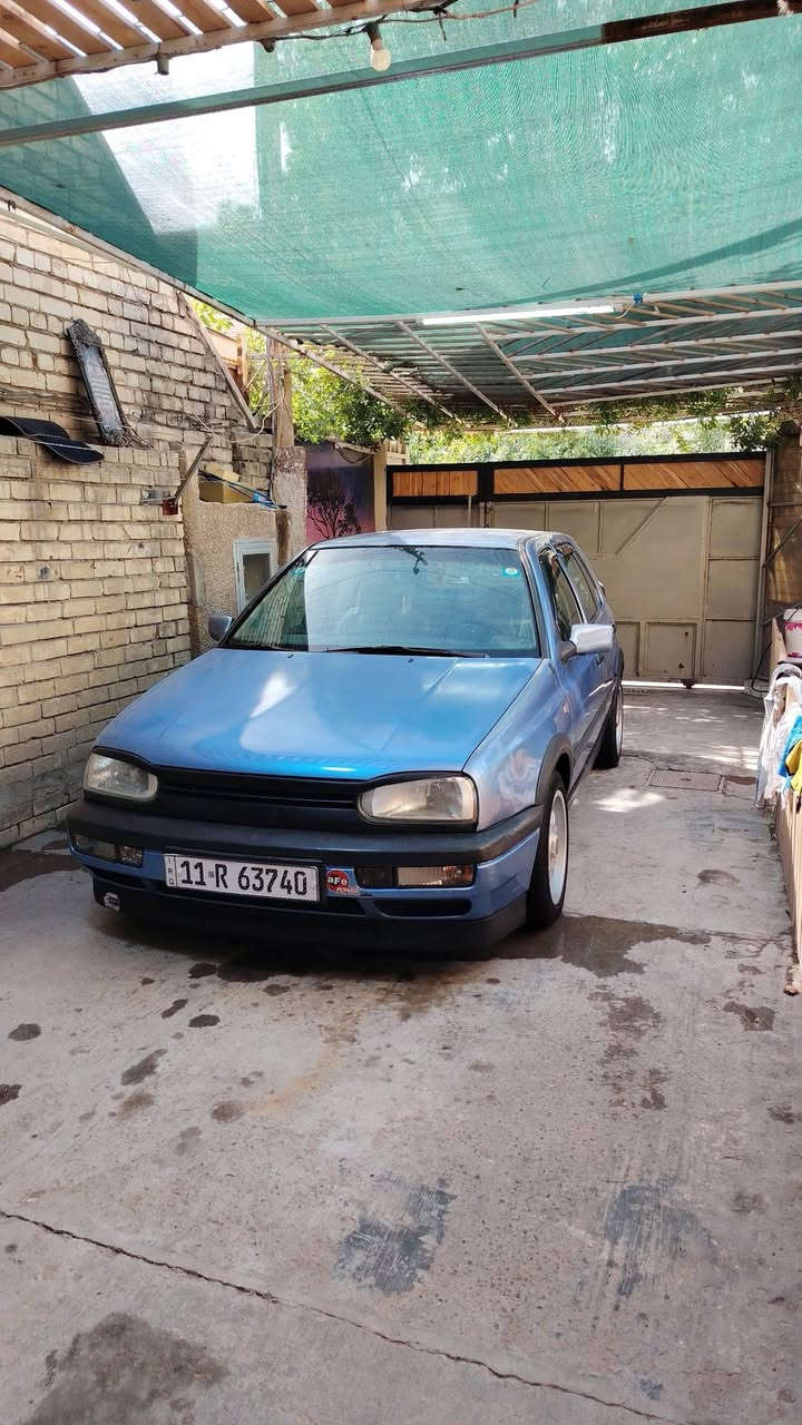 السلام عليكم كولف مديل 93 مكينه 2000 كير اتو ماتيك السياره جاهسه دبلات مامي خلفي جديد تخم تاير جديد ويلكب مال كصه جديد كهربايات كلها شغاله جام كهرباي الايتات زنون سياره بسمي نتها السنويه 2030 هزه جديده مكان السياره بغداد الزعفرانيه السفسار ***********
