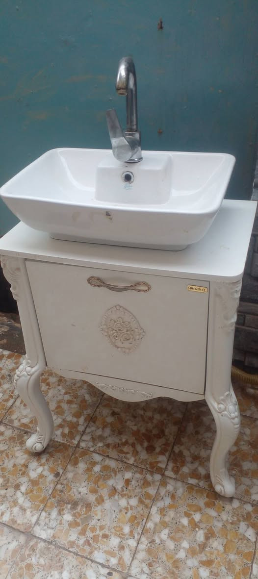 مغسله للبيع
ميز التلفزيون هديه وياها
السعر  ٥٠ الف  قفل


**إذا كنت صاحب هذا الإعلان وتريد حذفه لأي سبب، رجاءا أرسل رسالة إلى الدعم الفني**