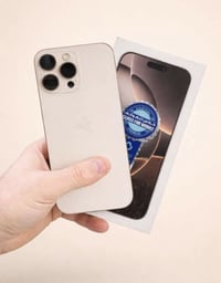 آيفون ١٦ برو ماكس • ٢٥٦ • نضافه ١٠٠