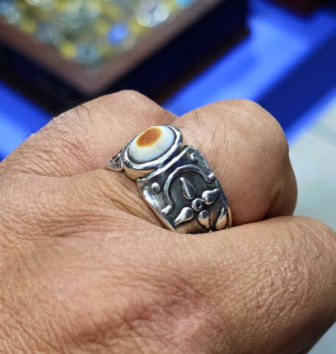 نعرض لكم القطع النادرة
(كل الي موجود في المنشور قديم اصل وفصل) 
صياغات يدويه تواصل على الخاص او ***********
@إشارة
