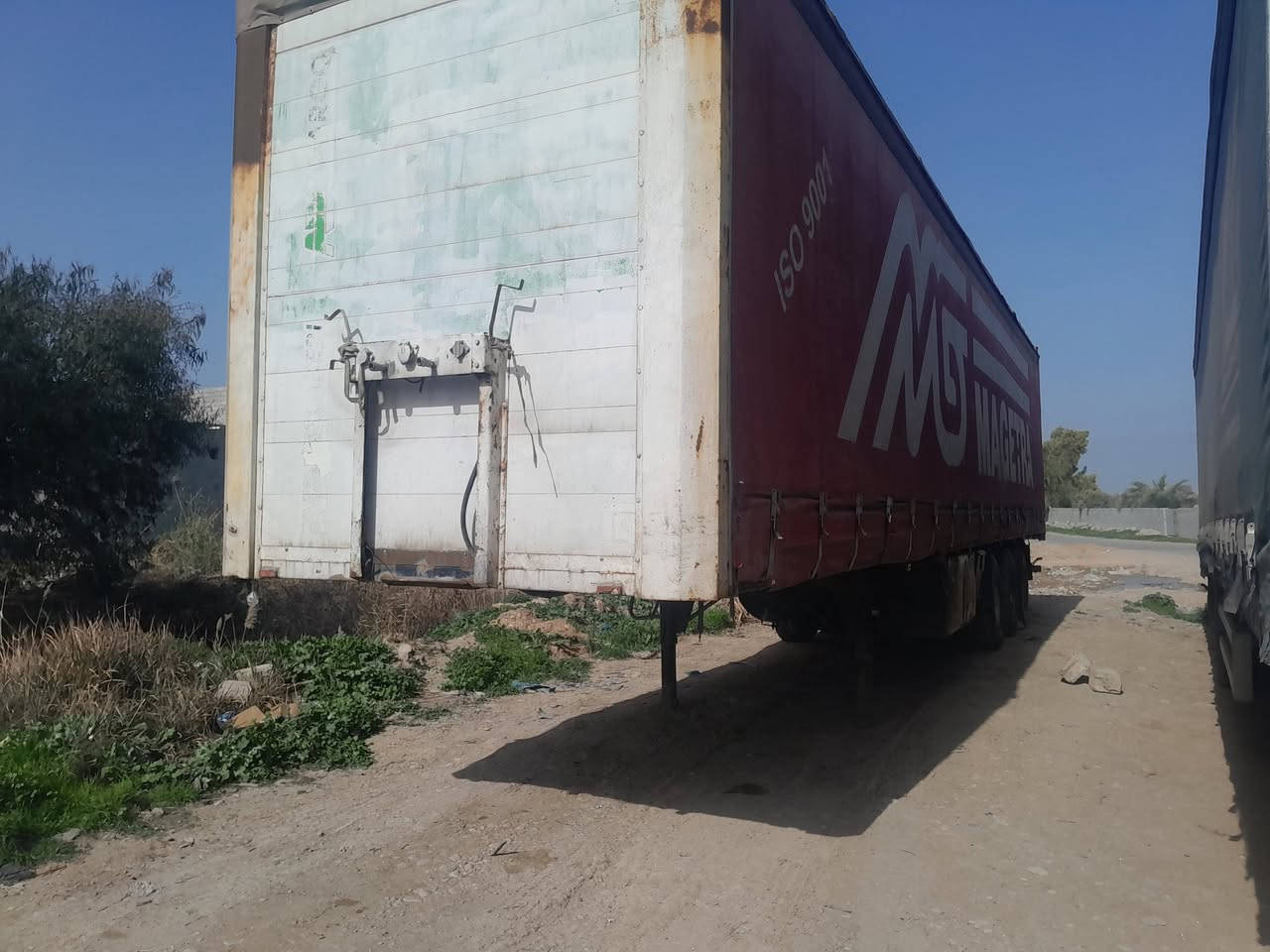 عربانه البيع جادر سعر٦٠ورقه عنوان ديالى خانقين ***********وبي مجال
