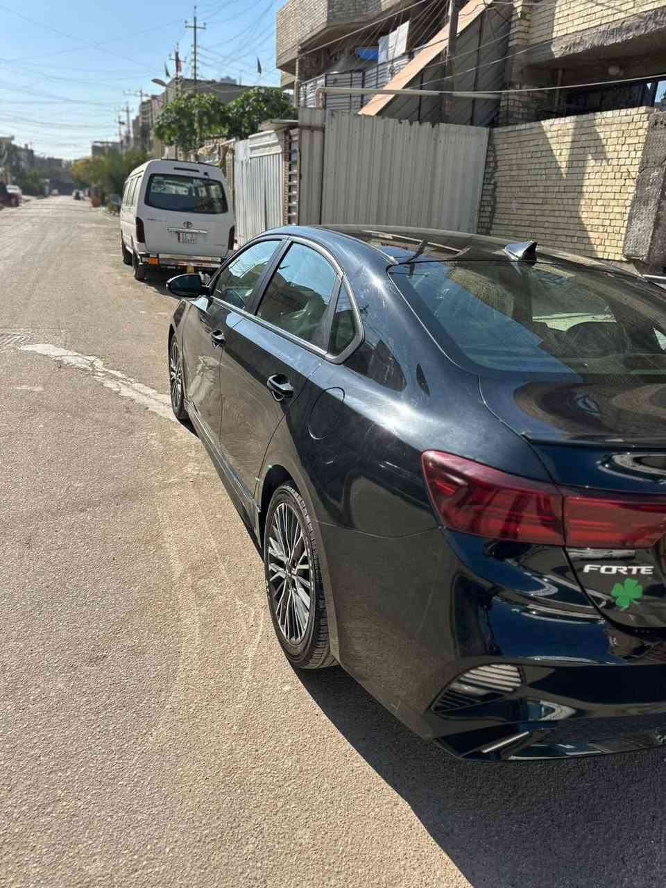 سلام عليكم فورتي موديل 2024 الون اسود مكينه الفين دوش حادثه  باب سايق وارد أمريكي  مكانه بغداد العبيدي الرقم وتساب***********
