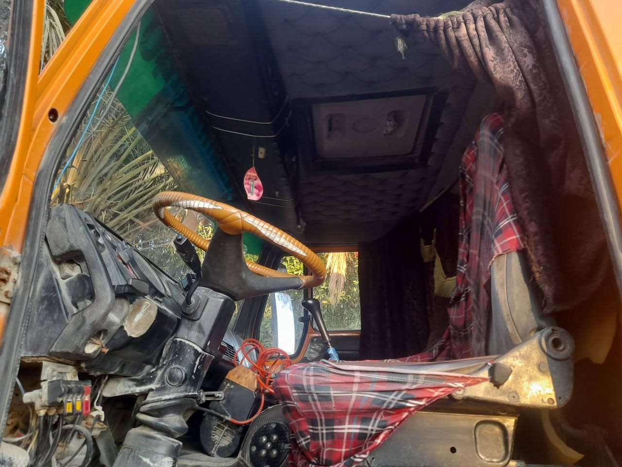 ياالله السلام عليكم ورحمة الله وبركاته سكس للبيع موديل 89ألمانيه رقم نينوه بسامينه مداور مباشر مكينه ١٣٠لاصرف ولابخار كير ١٦٠ مجموعه نص جيف رباط عدل بوربرين كبير تخم تاير حداديه جديده بدي لف مكان بابل الحله السعر 275 ملاحظة غير متواجد على الفيس رقم التلفون ***********
