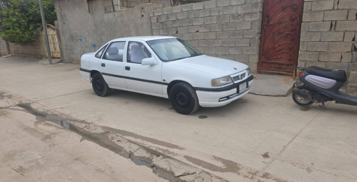 سلام عليكم
للبيع فكترا موديل 1993

محرك 20 شرط صبغ جماليه
شرط التحويل رقم كركوك 

سعر 7.300 مليون

رقم التواصل ***********
