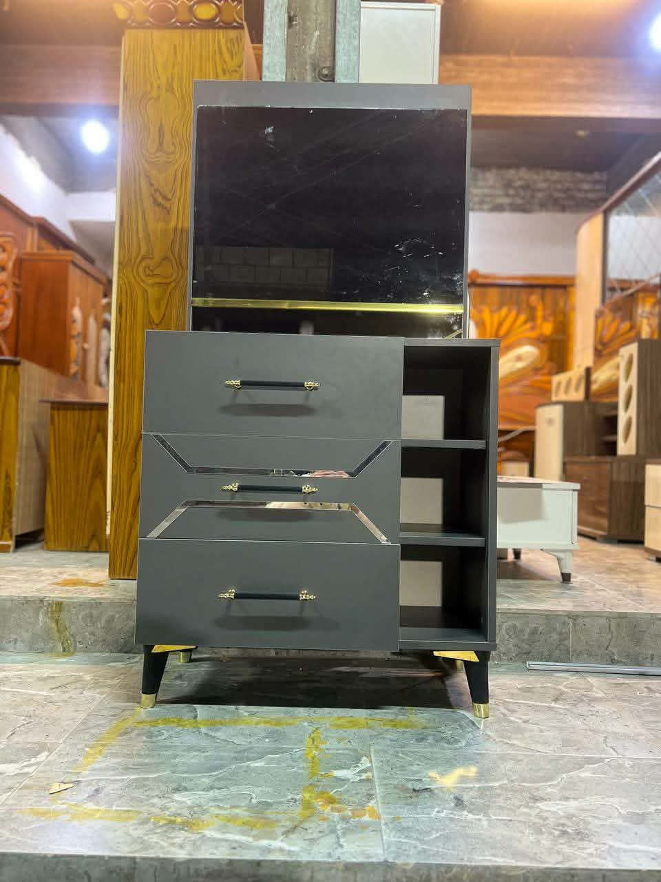 غرفه ترڪي مستخدم  5 قطع  نظافة  90/💯
السعر /500
مع شد ونقل 🚚 داخل بغداد مجانآ
 باقي المحافظات بسعر مناسب


**إذا كنت صاحب هذا الإعلان وتريد حذفه لأي سبب، رجاءا أرسل رسالة إلى الدعم الفني**