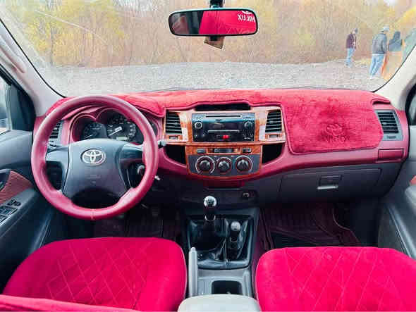 پیکاب مەرزیە ٢٠١٤ فول مواسەفات هەمو گیانی بەشەرت بێ سبوغ بێ سارد یەک دینار مسروفی تێدانیە تەزرەی نیە تەنها دەعامی پێشەوەی پەمپە بێ دەعم و بێ ناو گرتن رەقەم باریک رەقەم هەولێر سەنەوی تا ٢٠٢٩ تازەیە تحویل وەکالە غرامە بەشەرت سپێری دانەبەزیوە مەکینەی نەکراوەتەوە گێر مەکینە ئەکسل بەشەرت هەمو گیانی لەسەر دەقی شەریکەیە ٢٢٧ هەزار کم رۆشتوە سیارەکی تێر مسروف بێ عەیب بێ کێشە. سعری ٢٢٠ وەرەقە ژ.م *********** سوران
