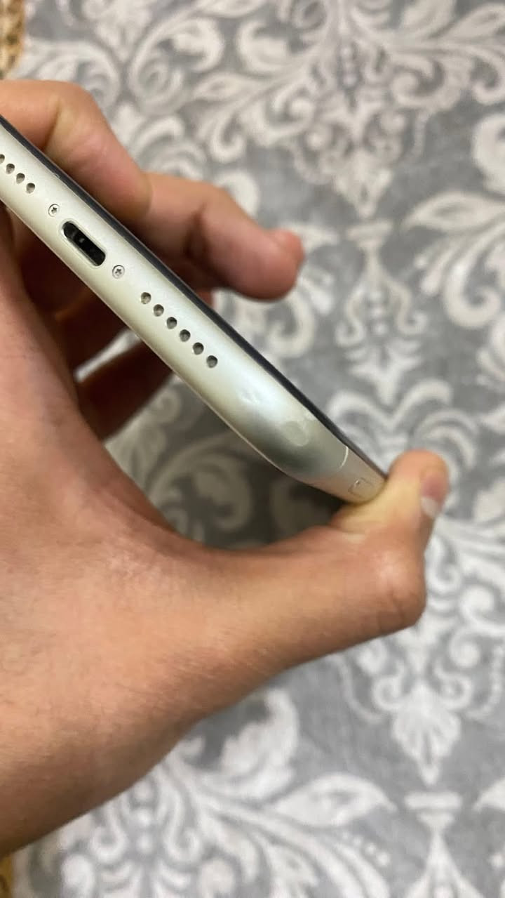 السلام عليكم
ايفون 11عادي 

ذاكرة 128

بطاريه 79

ما مفتوح نهائياً 

موبايل نضيف 100‎%‎

ماعده الخدش ل موضح بل صوره 

مراوس ب ايفون شريحه إلكترونيه او تلفون اهم شي برو لو برو ماكس


**إذا كنت صاحب هذا الإعلان وتريد حذفه لأي سبب، رجاءا أرسل رسالة إلى الدعم الفني**