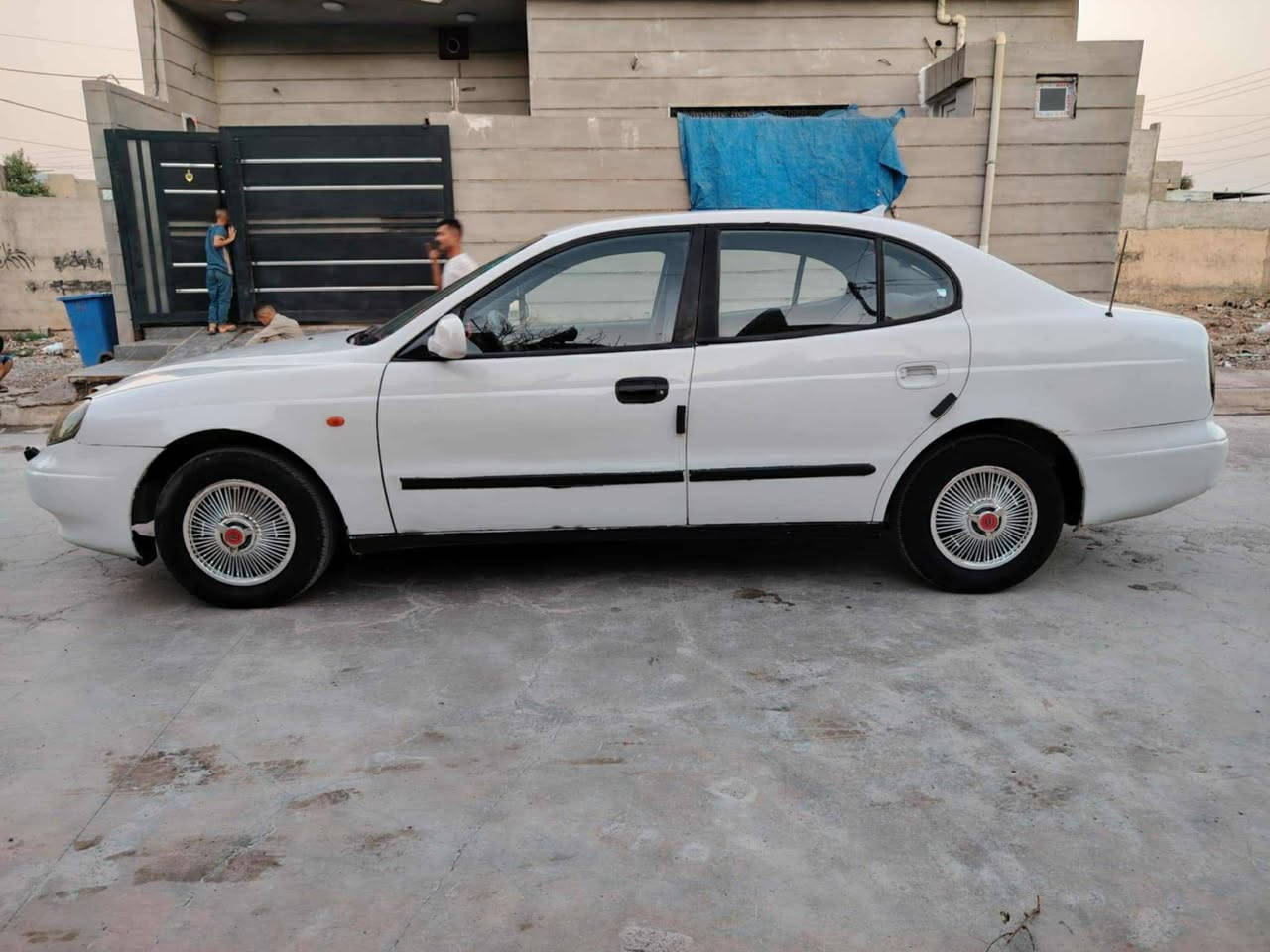 السلام وعليكم دايو لكنزا 2001السياره جاهزه من كلشي من الضربه السياره اصوليه بيهة وكا عامه وتحويل رقم كركوك العنوان صلاح الدين بلد الاستفسار ***********
