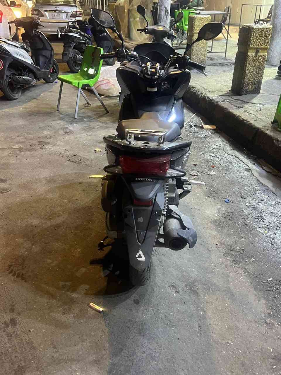 سلام عليكوم دراجه بسي كيس داجه جديده لون حبري مكينه مقفوله سعر ١٤ بيه مجال مكان علاوي ***********
