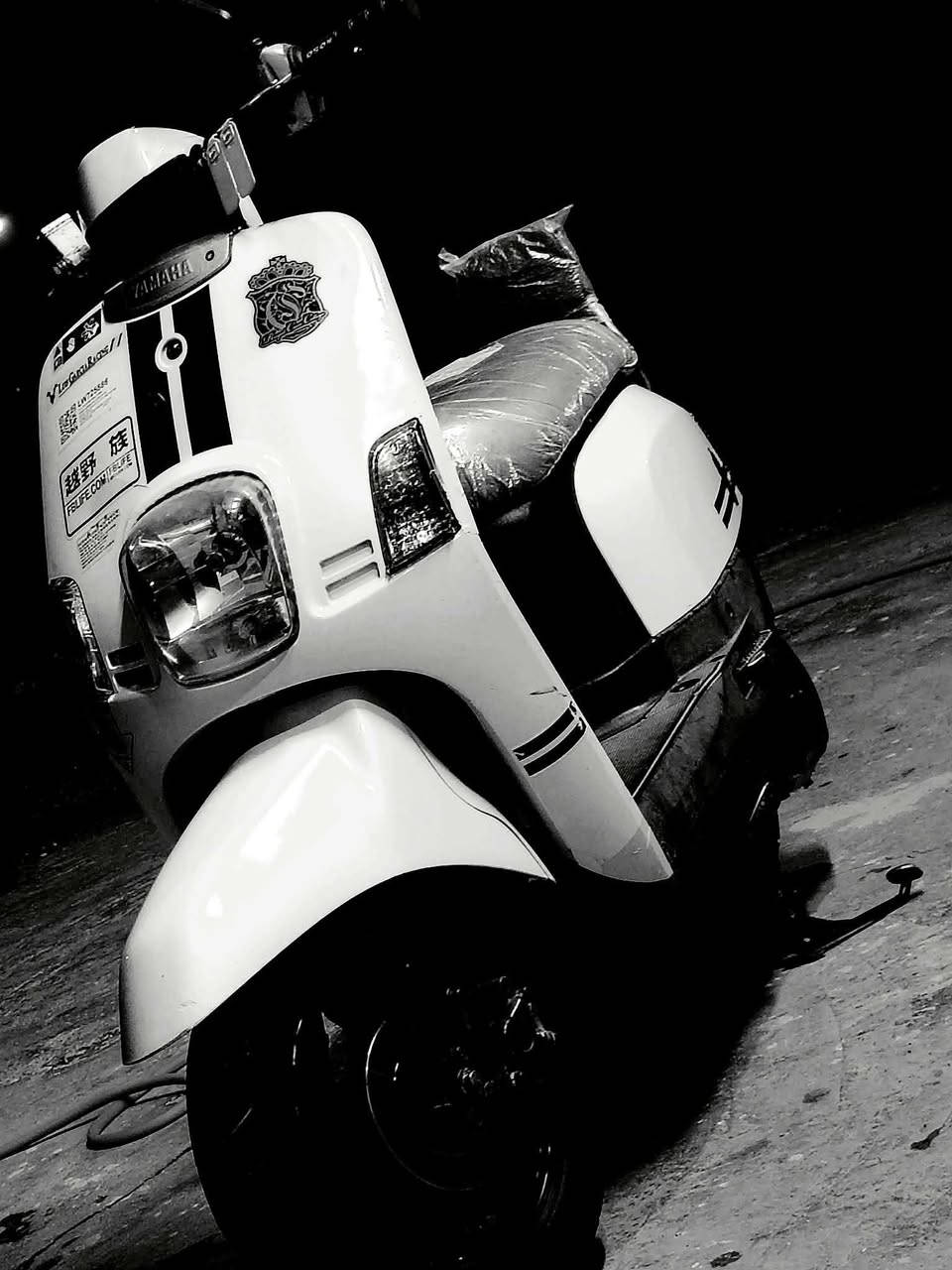 السلام عليكم دراجه بوليس رمه مكفوله من كلشي ختم واحد ويه لمكينه 2008دراجه كلشي مناقصه ربع مذب عليه 750وبيه مجال لشراي
لايت عالي ناصي زنون
***********
