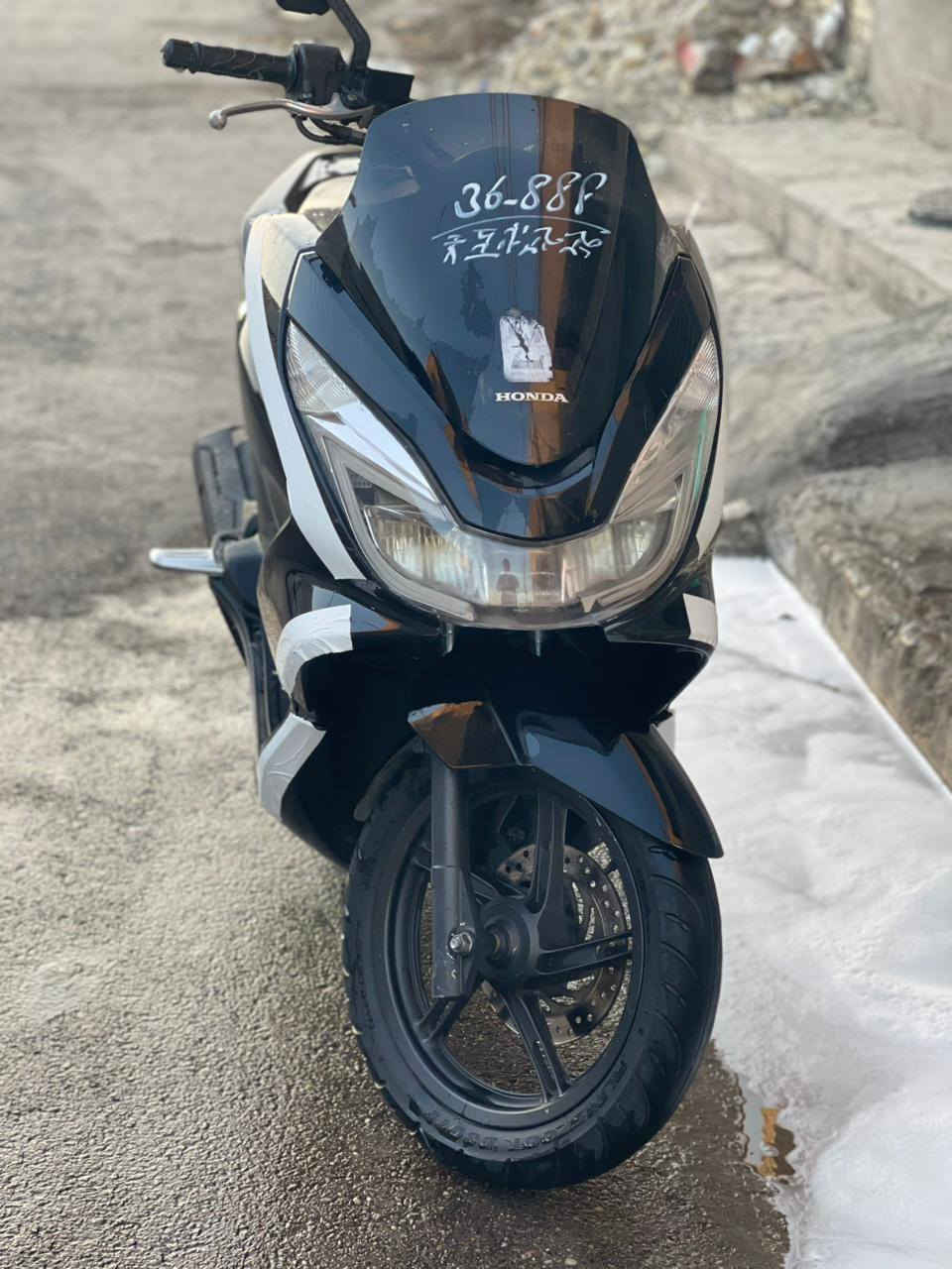 السلام عليكم دراجه. PSXجيل ثاني ياباني حساس زدحام 
مكينه 150  بيه طخات موضحه بتصوير  العنوان المشتل  شارع. لمطبك  رقم *********** بغداد, العراق
