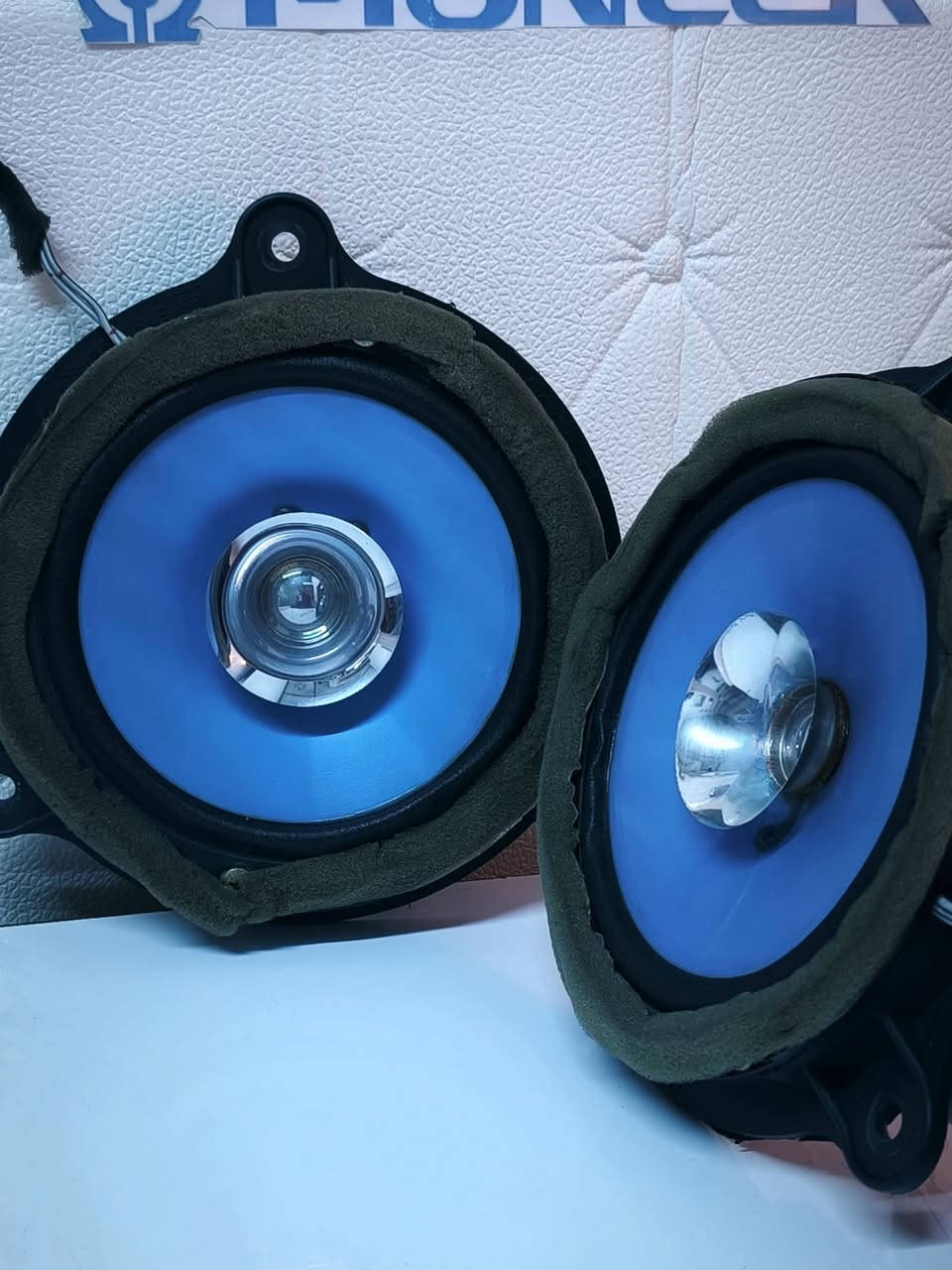 سماعات كينوود تفصيخ اصلي 140 واط
قياس ٦ أنج - سعر - 30 - متوفر توصيل جميع المحافضات


**إذا كنت صاحب هذا الإعلان وتريد حذفه لأي سبب، رجاءا أرسل رسالة إلى الدعم الفني**