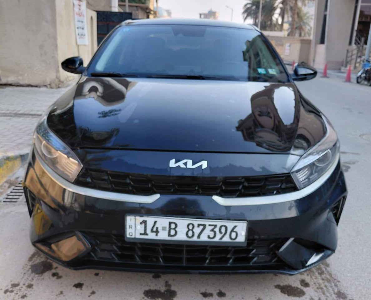 🚗  للبيع : كيا فورتي 2023
📍 مكان السيارة : البصرة
 📞 للتواصل : ***********
💰 السعر : 160 ورقة -قابل للتفاوض

• تبريد تدفئة
•كفالة الكير والمحرك
• حداده ـ تخم تاير 
• السيارة جاهزة

⚠️ أضرار السيارة :
 •وارد امريكي
 •حادثها جاملغ امامي

📌 تفاصيل إضافية :
• رقم السيارة : بصرة دولي
 •شرط تحويل المباشر
 • لون السيارة : ( اسود)
 •المكينة : 2000
