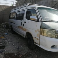 فتون ٢٠١٠ سياره مصفره تاخذ محرك كير كفاله اكسل بي ونه خفيفه غرفه جديده...