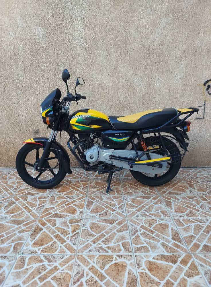 بوكسر كلاسك موديل 22 الدراجة حيل نظيفه واحلى من الصور رقم ديالى تحويل ثاني يوم السعر 2600 وبيها مجال بسيط مكاني بغداد الطوبجي للاستفسار يرجى الاتصال على الرقم ***********
