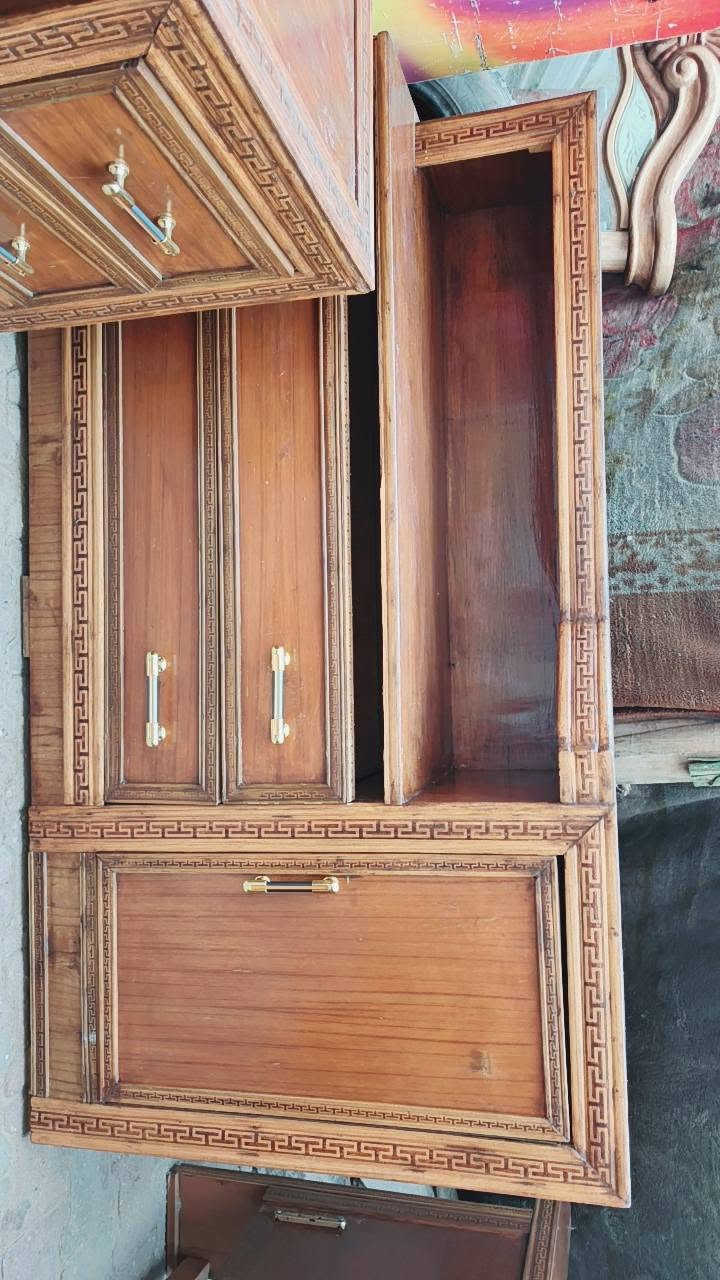 عندي غراض صوميه وميز او كومديات وتاج عالي مال ميز للبيع مستعمله وجام موجود مكاني شعله


**إذا كنت صاحب هذا الإعلان وتريد حذفه لأي سبب، رجاءا أرسل رسالة إلى الدعم الفني**