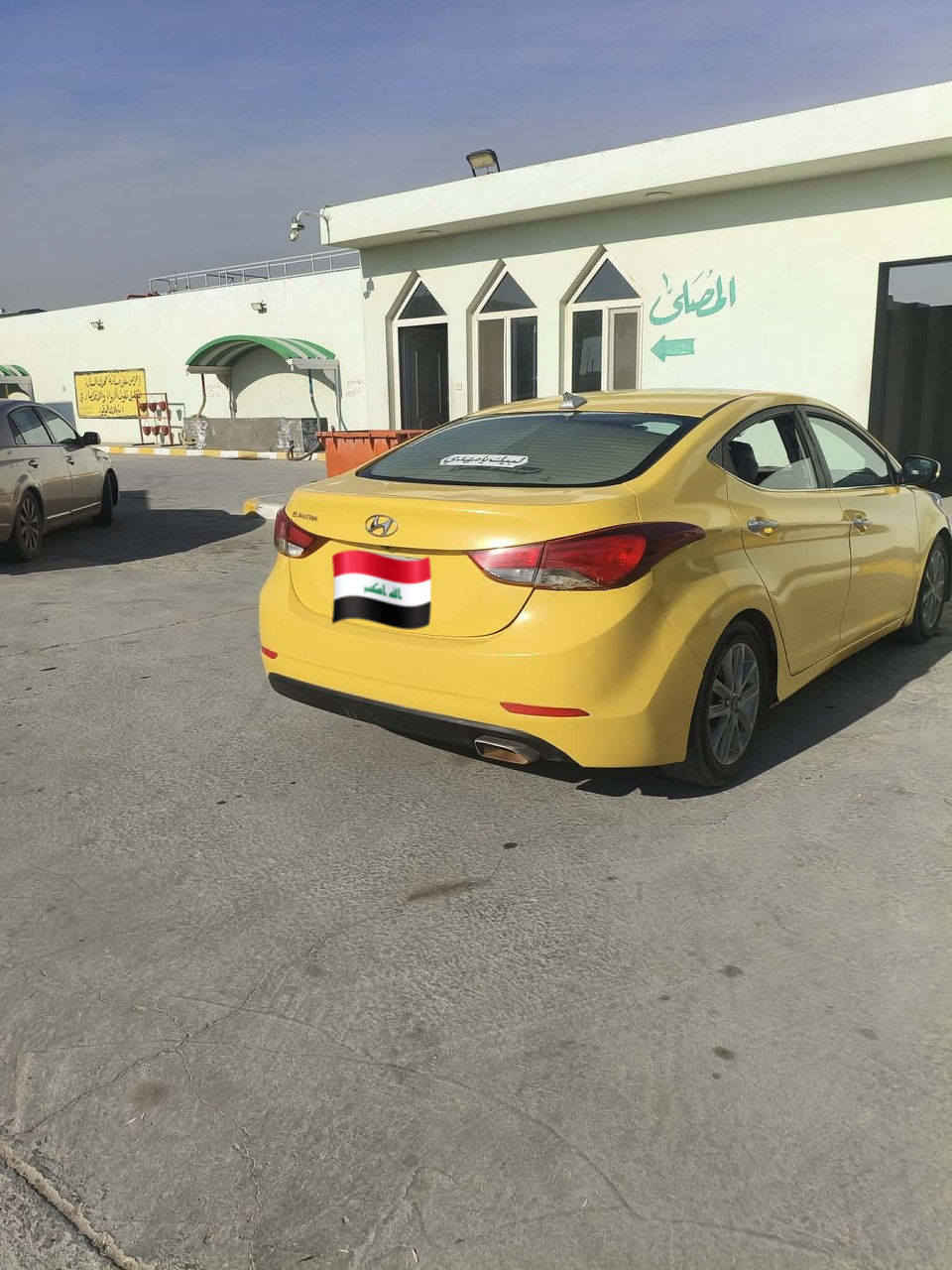 النترا امريكي 2016 رقم بغداد  حادثها سرقه  فقط تبديل  الجاملغ
 الامامي من جهه السايق والباقي مكفول كله ليبل واحد السياره خير من الله كير مكينه شرط حداديه تخم تاير جديد وبسمي مداور ثاني يوم السياره بصمه واحلا من الصور للاستفسار الاتصال عل صاحب السياره ***********
عنوان السياره الحمزة الشرقي
