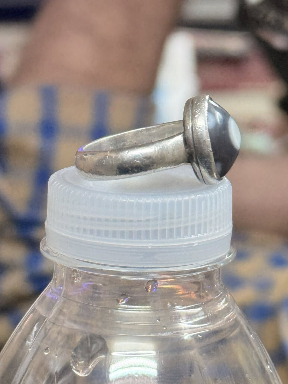 السلام عليكم
خاتم سليماني عطف عين صريحه 

صياغه يدويه 

للبيع

***********
