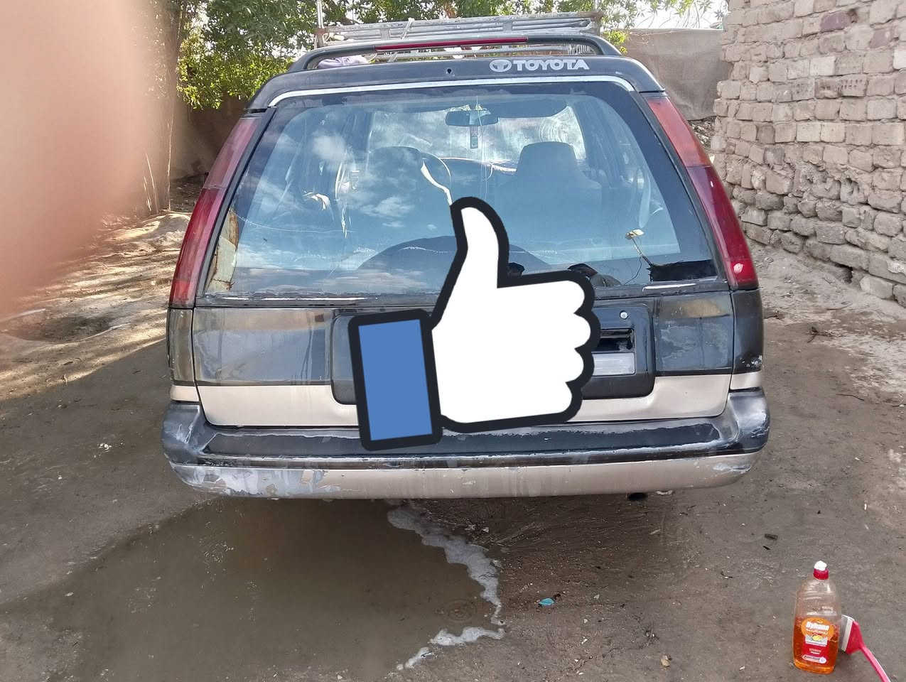 سيارة تيوتا كارينة موديل 1992  تايرات انضاف  حداديه كير مكينه زينه مكأني النجف الاشرف القدس قرب كراج الجنوبي رقم كربلاء سنويتة 2029 رقم موبايل ***********السعر 35وبيه مجال رقم انكليزي
