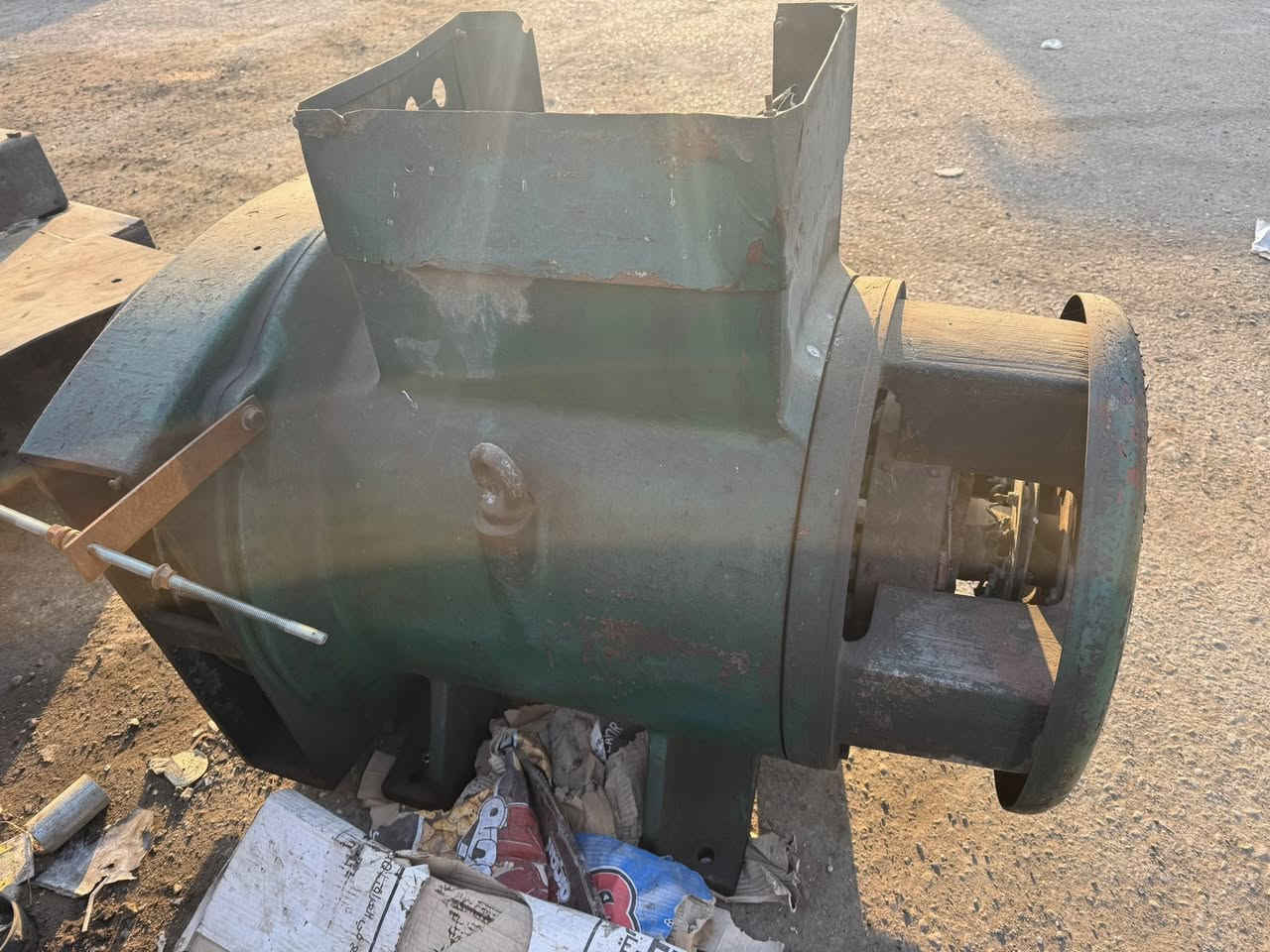 للبيع راس توليد حجم 350 كيفي 
دبل بوربرين داير 51 السعر 25 ورقة العنوان بغداد المعامل 
***********
***********
