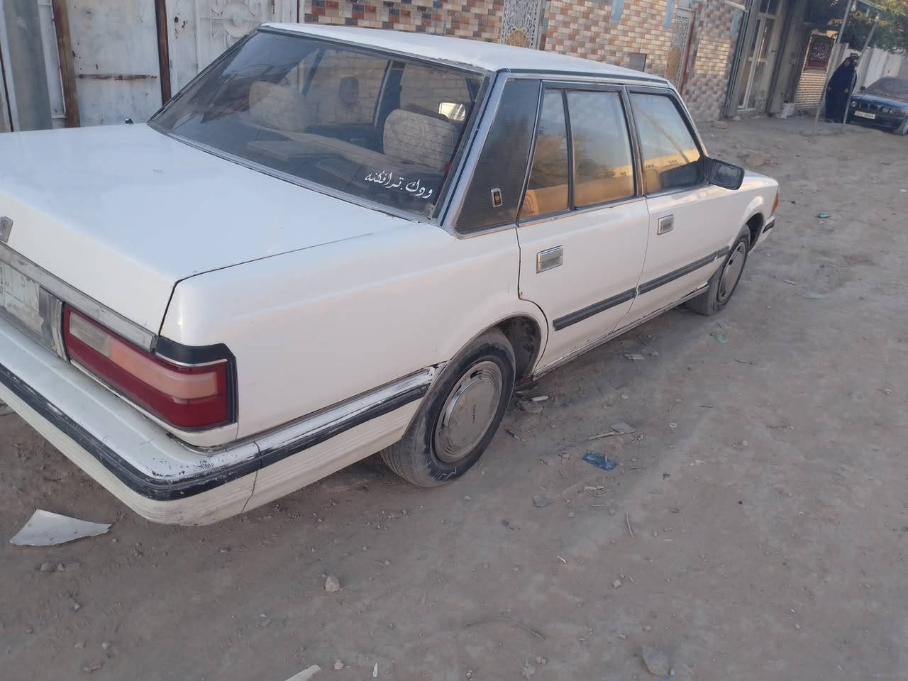 سلام عليكم  عندي سوبر باسمي
رقمها بغداد كير عادي مكينه بطه ب40ورقه وبيها مجال للشراي يتصل ع رقم *********** مكاني سماوه
