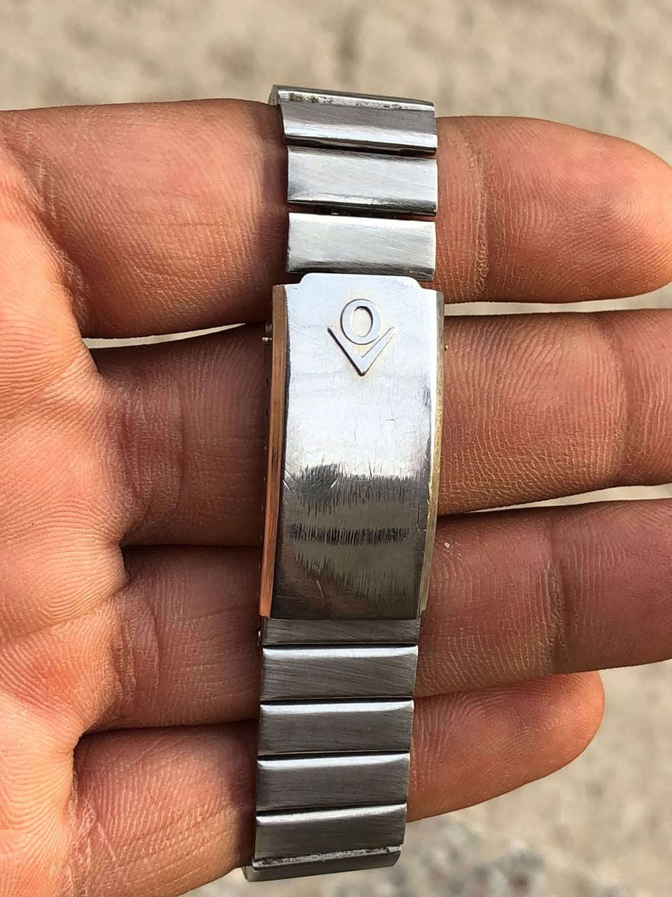 السلام عليكم 
اولما اوتمايتك سويسري 
نافذه تاريخ يومي القطر 35
لون المينه ازرق مميز بلادي نظيفه جدا 
السعر 200 دولار 
يوجد توصيل


**إذا كنت صاحب هذا الإعلان وتريد حذفه لأي سبب، رجاءا أرسل رسالة إلى الدعم الفني**