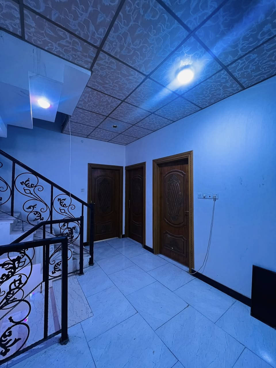 🏡بيت للبيع بالطويسة قرب الجسر الاحمر
طابو صرف  من المالك مباشرة ✔️

📍موقع ممتاز جدا بناء جديد

يبعد عن الشارع الرئيسي نصف دقيقة مشي🚶🏻

المساحة الكلية مع الفضلة 124 

البيت طابقين 🏯

6 غرف و 2 هول وثلاث حمامات

للاستفسار راسلوني خاص ادزلكم التفاصيل كاملة✔️✔️


**إذا كنت صاحب هذا الإعلان وتريد حذفه لأي سبب، رجاءا أرسل رسالة إلى الدعم الفني**