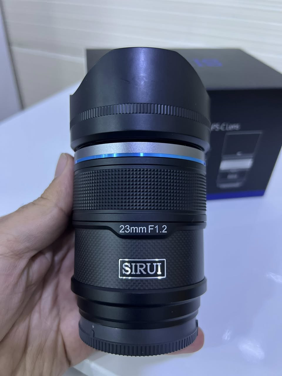 Sony 23mm f: 1.2
بۆ فرۆشتن 
وەک لۆک وایە تەنها تێست کراوە 
ئەگەر موشتەرین بێنە چات لە خزمەتدانام


**إذا كنت صاحب هذا الإعلان وتريد حذفه لأي سبب، رجاءا أرسل رسالة إلى الدعم الفني**