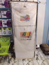 تجهيز بيت كامل • طباخ ٤ عيون • ثلاجه ضخمه