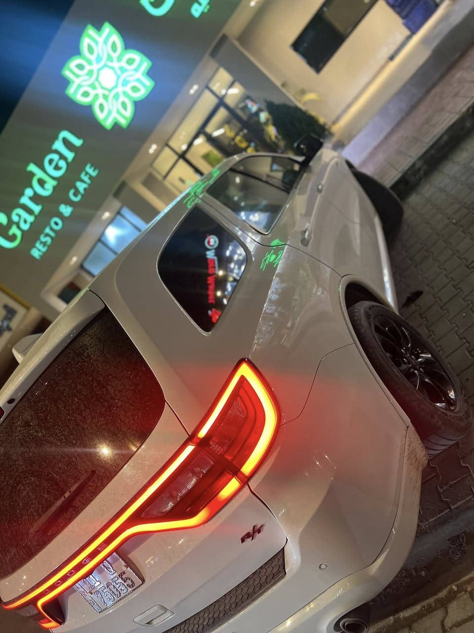 للبيع او المراوس دوج دورنكو 2020
فول مواصفات عدا الفتحه 
ماشيه 70 الف مايل 
السعر 230 وبيها مجال بسيط 
مكاني النجف 
***********
