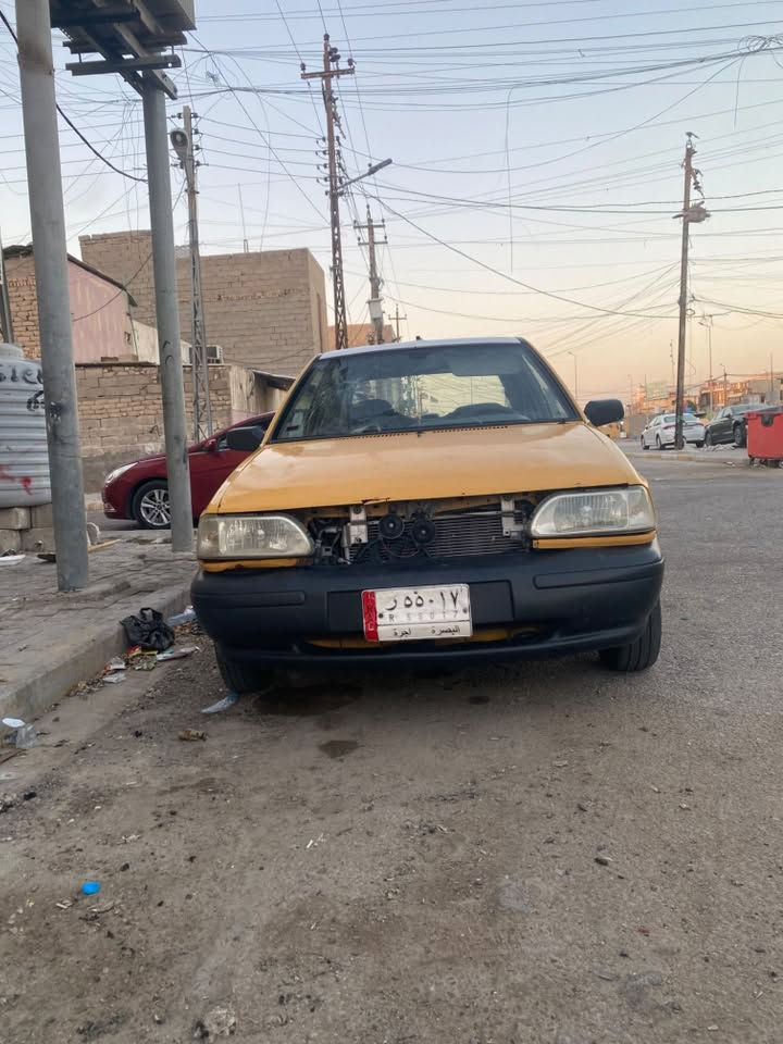 سلام عليكم
سايبه مديل ١٥سياره مكينه بيها خيط تبخير 
كهربائيات جاهزه تبريد ماعرف شنو بي 
هيئه وغرامات ع المشتري 
كير حداده جدد سياره حلوه 
سعر16وبيها مجال للشراي راعيها موجود
 مكاني الطويسه قرب جسر الاحمر ***********

