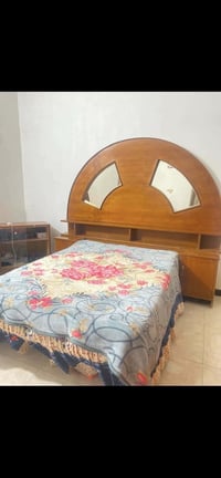 غرفة • للبيع
