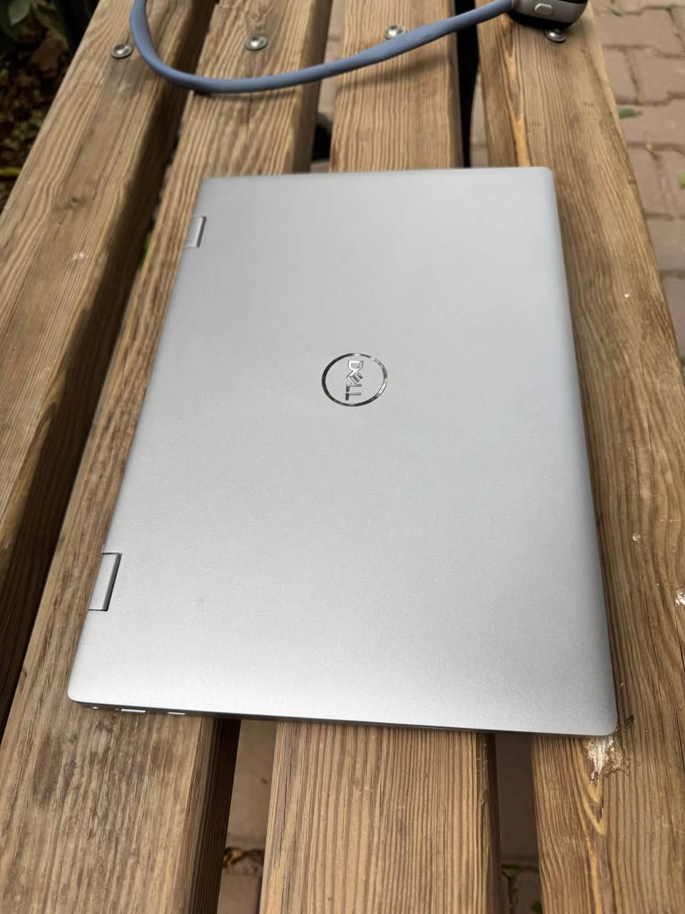 السلام عليكم
لابتوب لمس قلاب 2in1 DELL LATITUDE 3330 جيل 11 لمس قلاب 360درجة حديثة لون سلفر
مواصفاتها
CORE i5 1145G7 كور اي فايف جيل 11 
RAM 16كيكا ddr4
هارد ssd nvme m.2 256 كيكا
كارت الشاشة حديث intel iris xe graphics (8كيكا)
حجم الشاشة 13.3 ips full hd لمس قلاب ضد التوهج والانعكاس 
تحتوي على بصمة وجه face id وكذلك بصمة اصبع finger print 
كيبورد ضوئي 
تحتوى علي منفذ تايب سي TYPE C
لابتوب نضيفة كلش ومعتني بيها وبنظافتها 
لابتوب قوية وحديثة وتشغلك كل البرامج الهندسية والرسم ومنصب اوتوكاد ٢٠٢١ وبرامج الفوتوشوب 
مكاني بغداد الاسكان شارع مستشفى الطفل
السعر 525الف  بيها مجال بسيط 
***********
