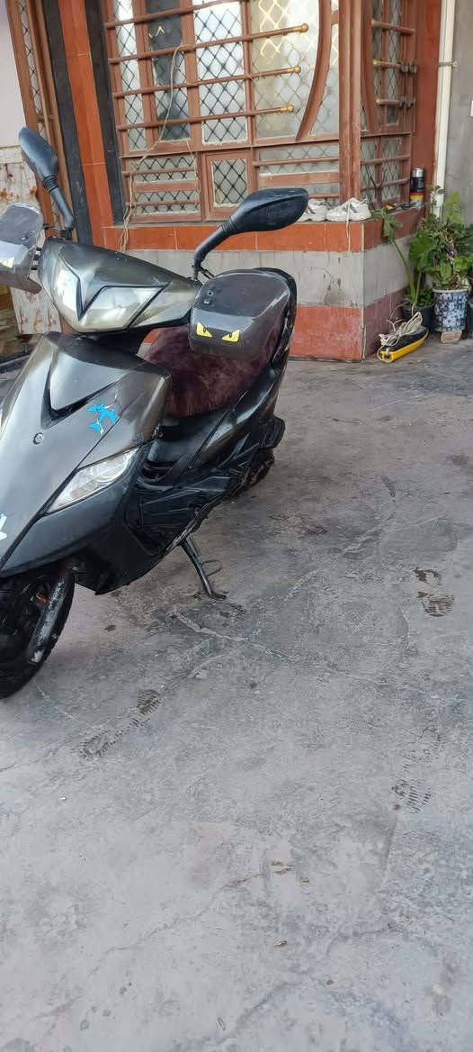 مراوس ايرانيه 5كير فقط كون موديل25 او 24بس كون نضيفه


**إذا كنت صاحب هذا الإعلان وتريد حذفه لأي سبب، رجاءا أرسل رسالة إلى الدعم الفني**