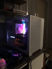 Pc للبيع Corsair ram 3600 16 8x2 rgb  Lexar ssd m.2 1TB  Psu roket 650...