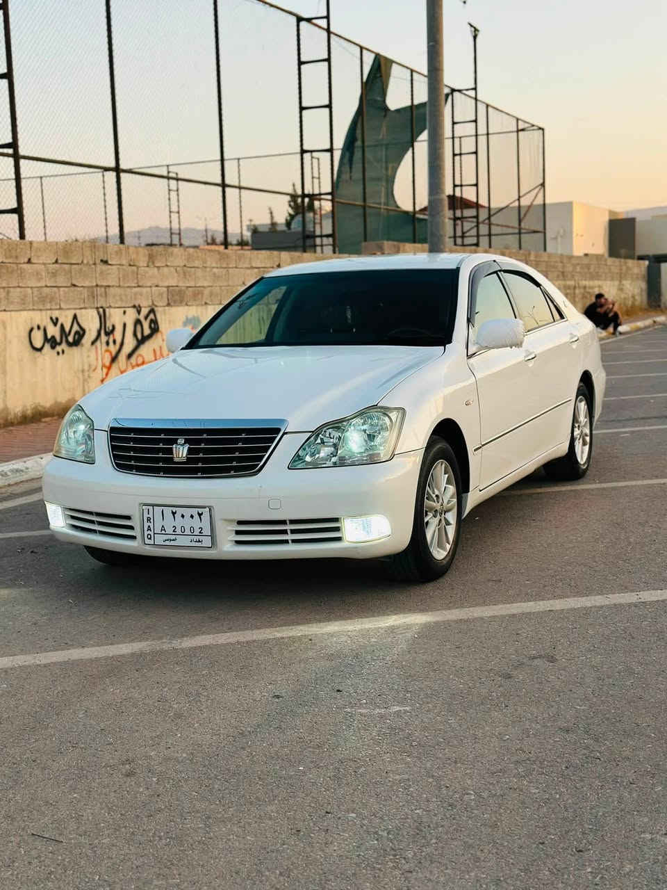 سەرەتا بەناوی خوای گەورە
شاهینە (بڕاوە) ٢٠٠٤
گێڕ و مەکینە بچوک ١٨٠ دوو دوگمە ناو کرێمی سەیارەکە دەرەوە و ناوی زۆر جوان و تازەیە هەموو گیانی بەشەرت سەقف و حیزام بەشەرت گێڕ و مەکینەی بەشەرت پێش و دوا کەپس تەقە و ڕەقەی بەشەرت زۆر تندو تۆڵە کۆدی بۆ کراوە ڕوبەڕو لە ڕەسمەکان جوانترە 
نرخی/٤٦
گەڵا و مەجالێکی برایانە
شوێن/هەڵەبجەی تازە
***********
***********
