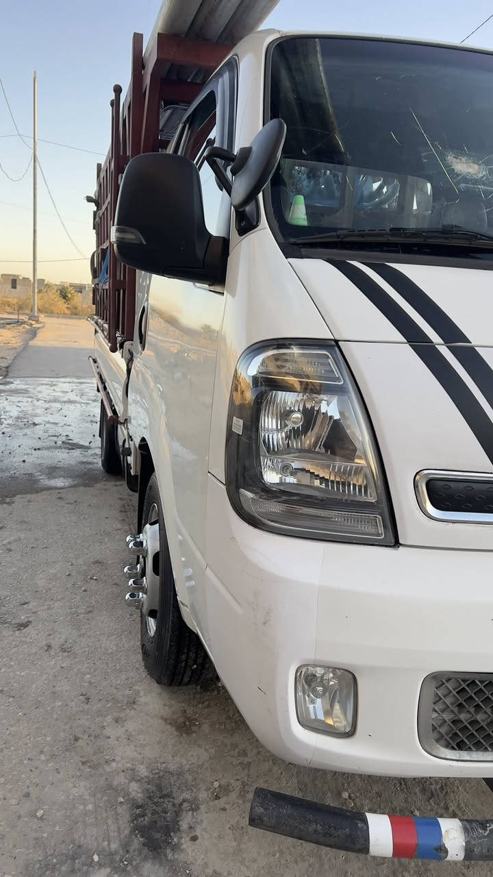 السلام عليكم فحل مسكر مديل 2020مواصفات الكشن تبريد تدفئه الستيرن تدافئه مري شفط +هيتر  ست دكم تخم تاير محور 14واستدات 27 تانكي كاز 120لتر السياره مكفوله تحويل ثاني يوم السياره بسمي مكان كربلاء 
مبايل ***********
ملاحظه السياره بدون محجر
